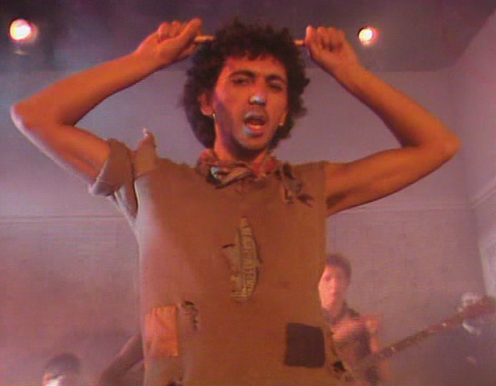 Kevin Rowland looking a scruffbag